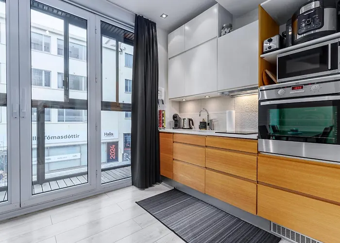 Apartment In Downtown Reykjavik